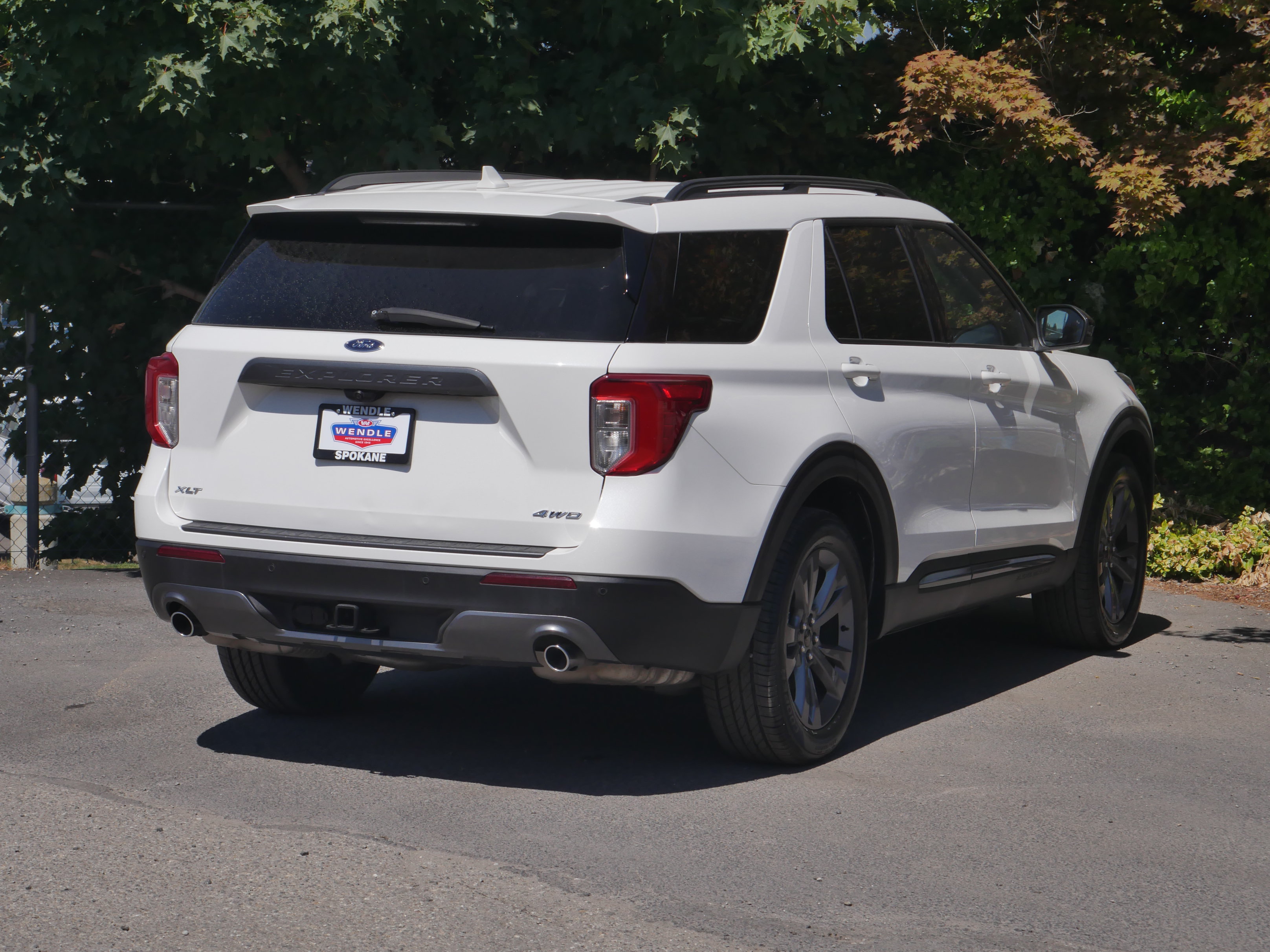 Certified 2023 Ford Explorer XLT w/ Equipment Group 202A AWD/4WD image 27