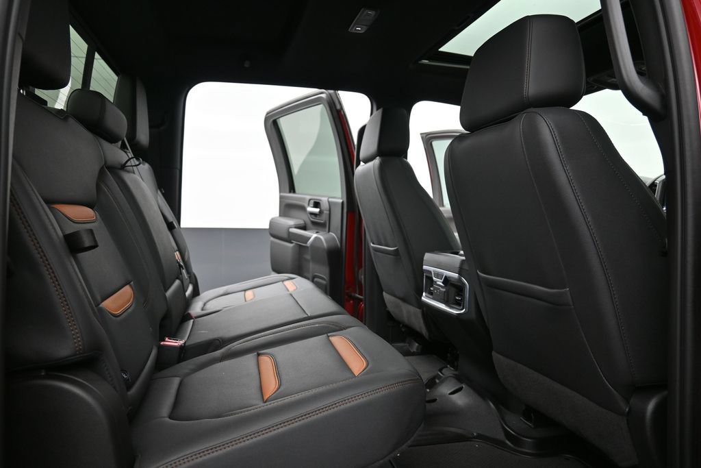 Used 2023 GMC Sierra 2500 AT4 w/ AT4 Preferred Package AWD/4WD image 12