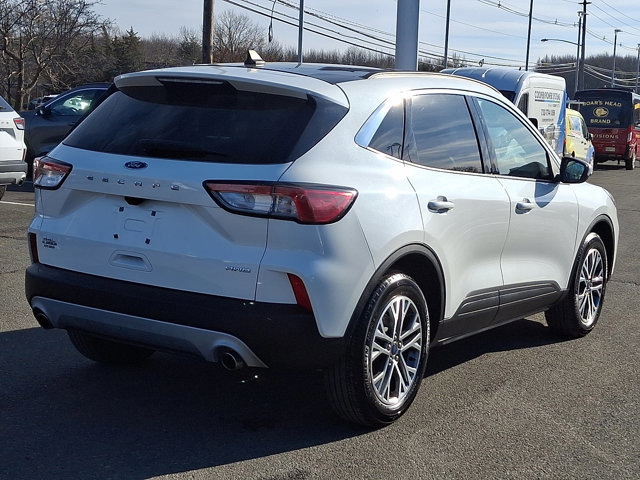 Certified 2022 Ford Escape SEL image 4