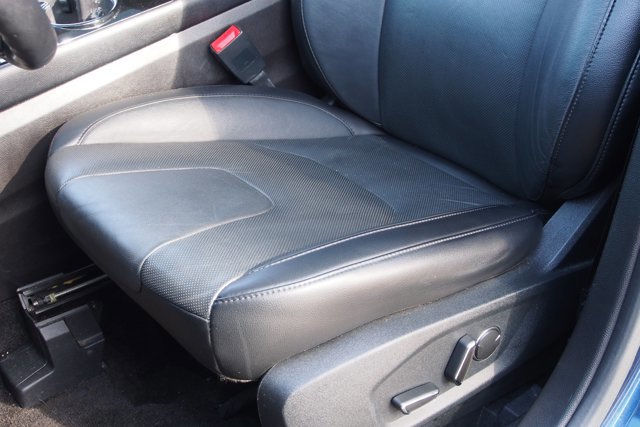 Certified 2017 Ford Edge Titanium w/ Equipment Group 301A image 17