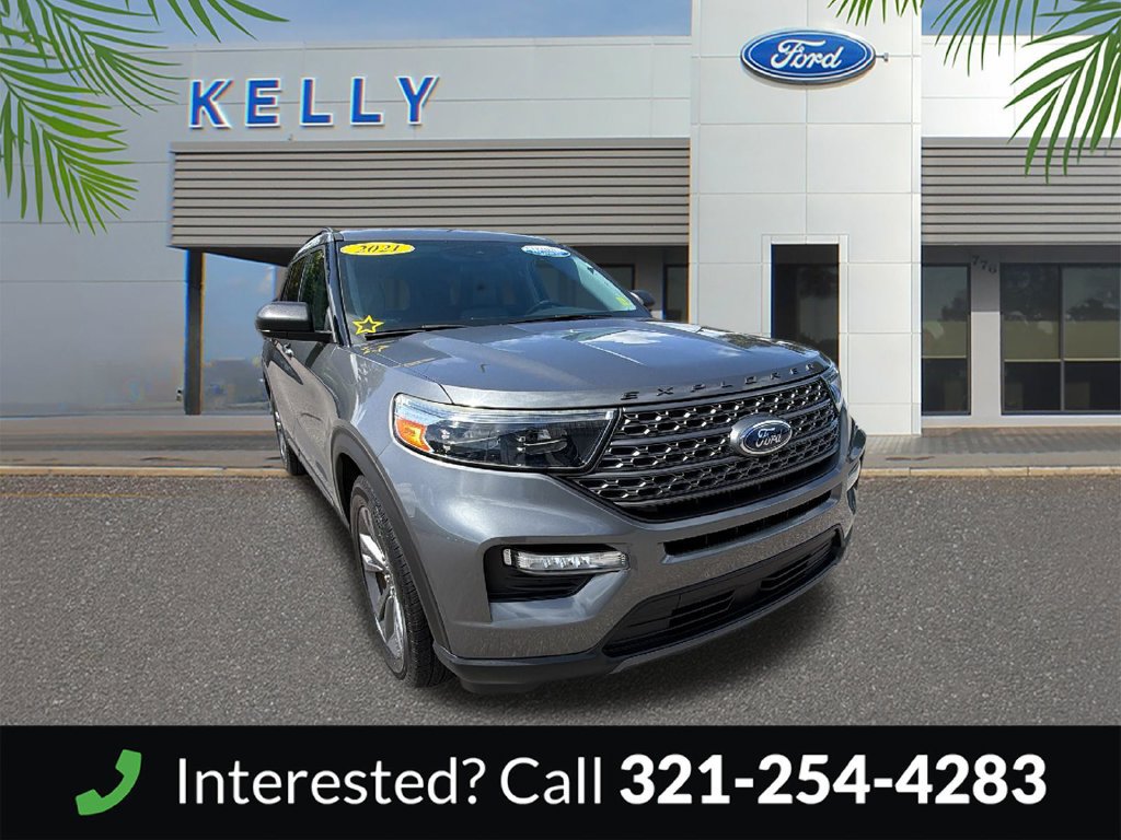 Certified 2021 Ford Explorer XLT w/ Equipment Group 202A RWD image 9