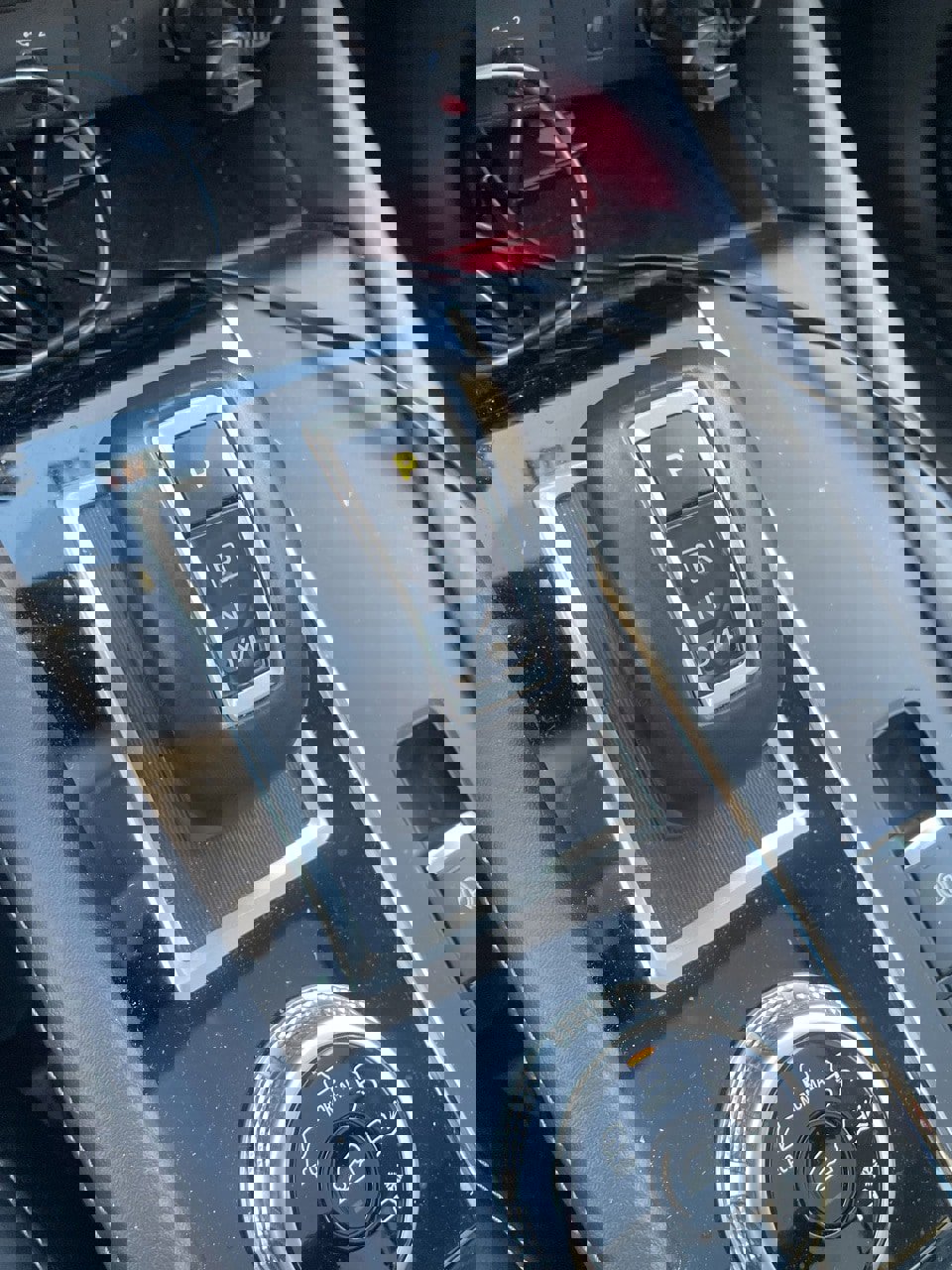 Used 2024 Mitsubishi Outlander SE image 14