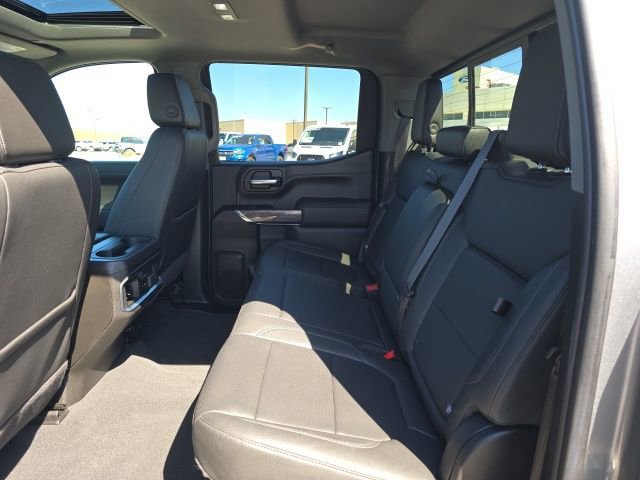 Used 2022 Chevrolet Silverado 1500 LTZ w/ LTZ Premium Package AWD/4WD image 15