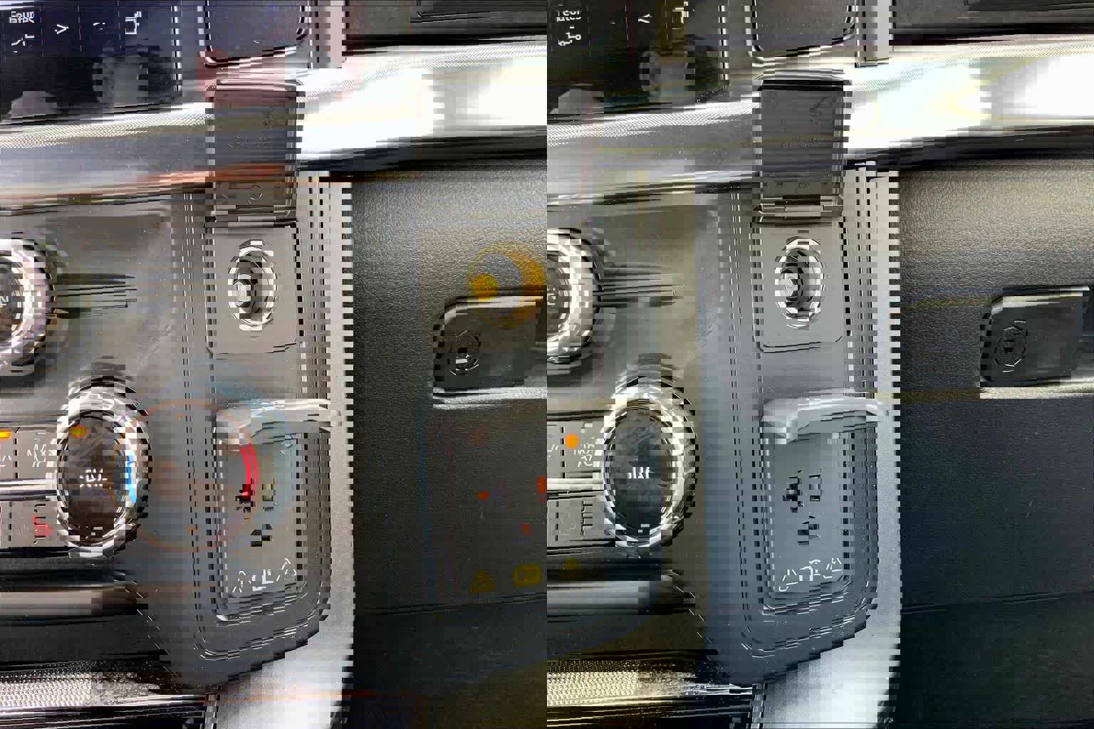 Certified 2025 Ford F150 Tremor w/ Equipment Group 402A High image 32