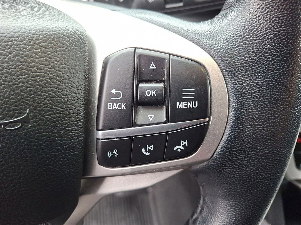 Certified 2022 Ford Explorer XLT w/ Equipment Group 202A image 23