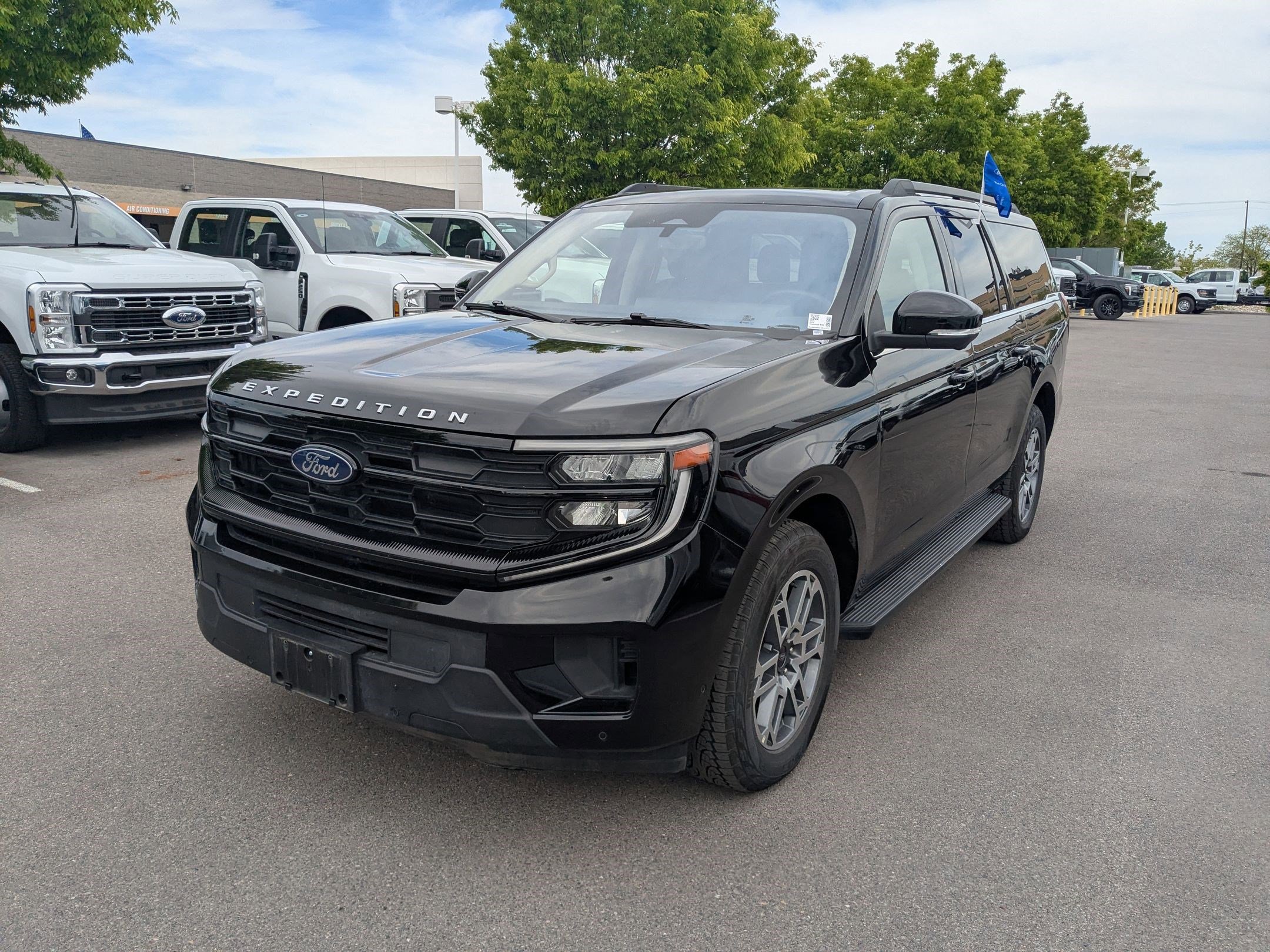 Certified 2025 Ford Expedition Max Active AWD/4WD image 12