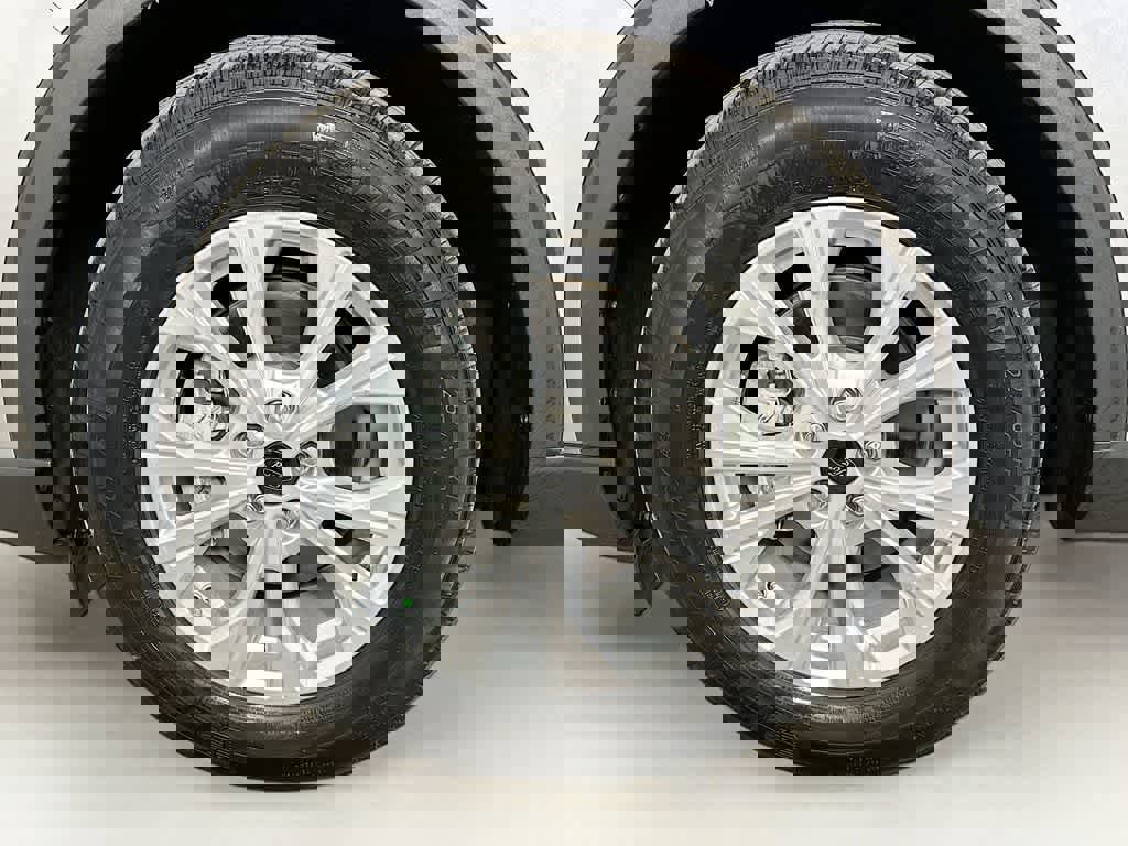 Certified 2024 Ford Escape Active image 11