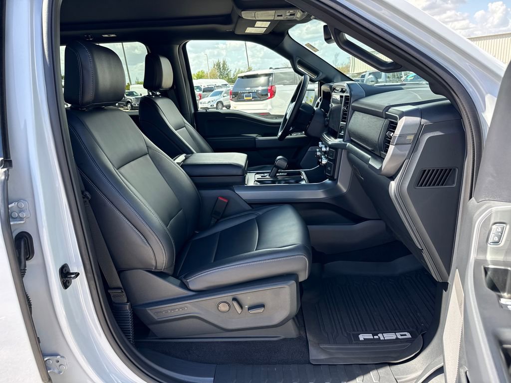 Certified 2025 Ford F150 XLT w/ Equipment Group 303A High image 28