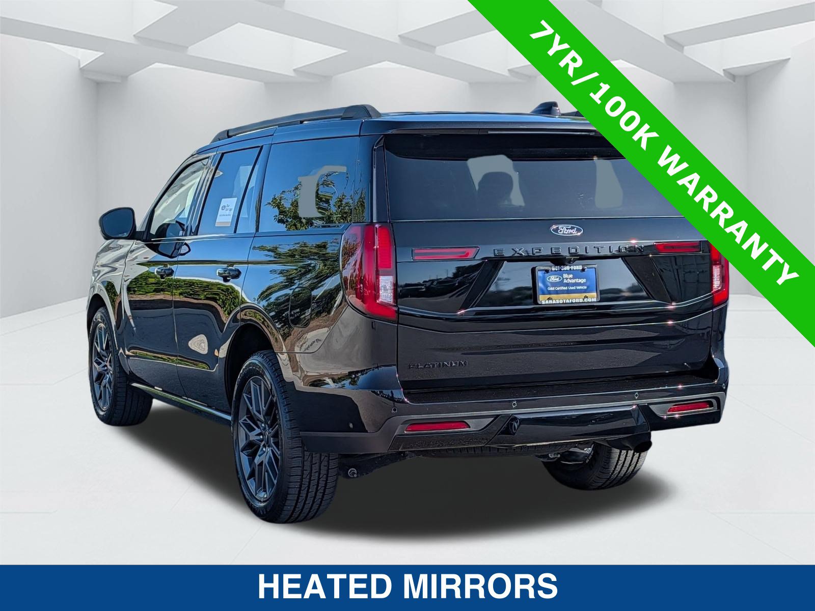 Certified 2025 Ford Expedition Platinum w/ Stealth Performance Package AWD/4WD image 7