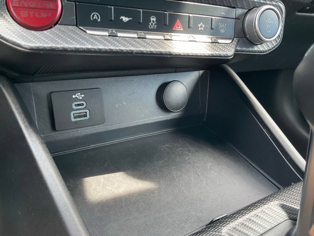 Certified 2025 Ford Mustang Premium RWD image 10