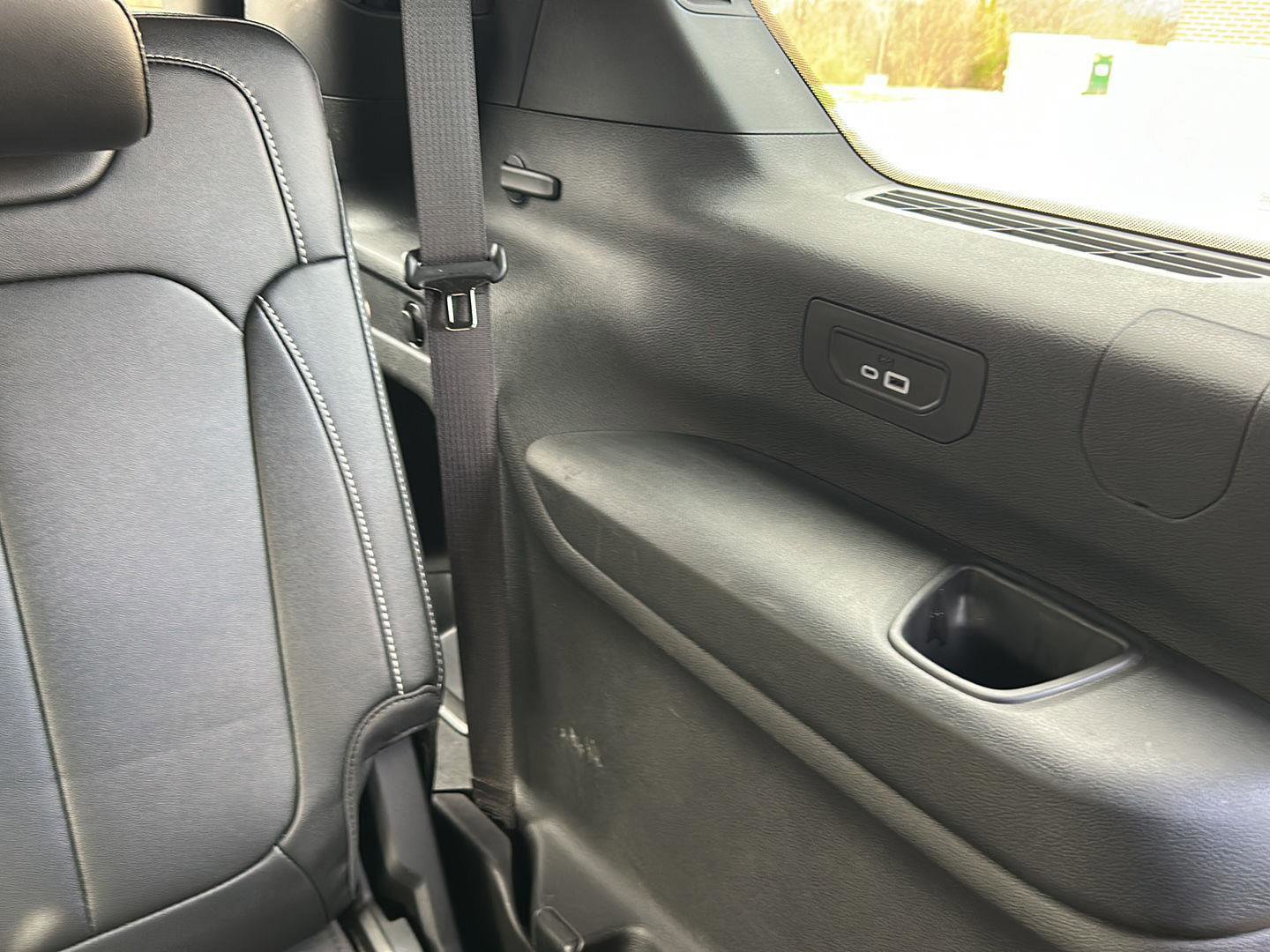 Used 2024 Jeep Grand Cherokee L Limited image 27