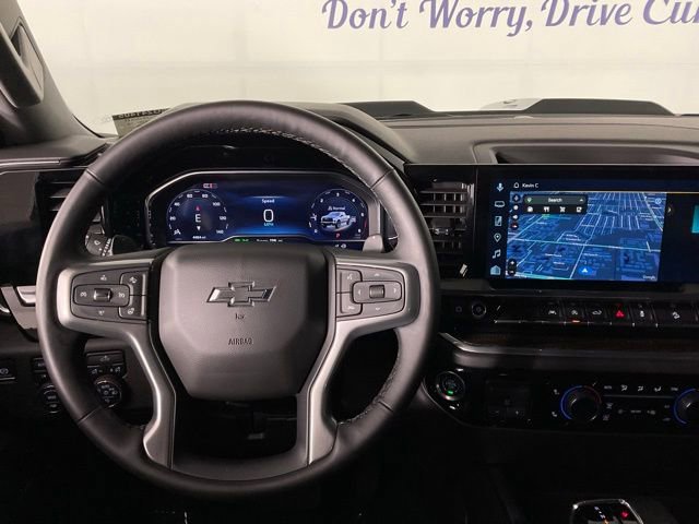 Used 2025 Chevrolet Silverado 1500 LT Trail Boss w/ Convenience Package II image 17