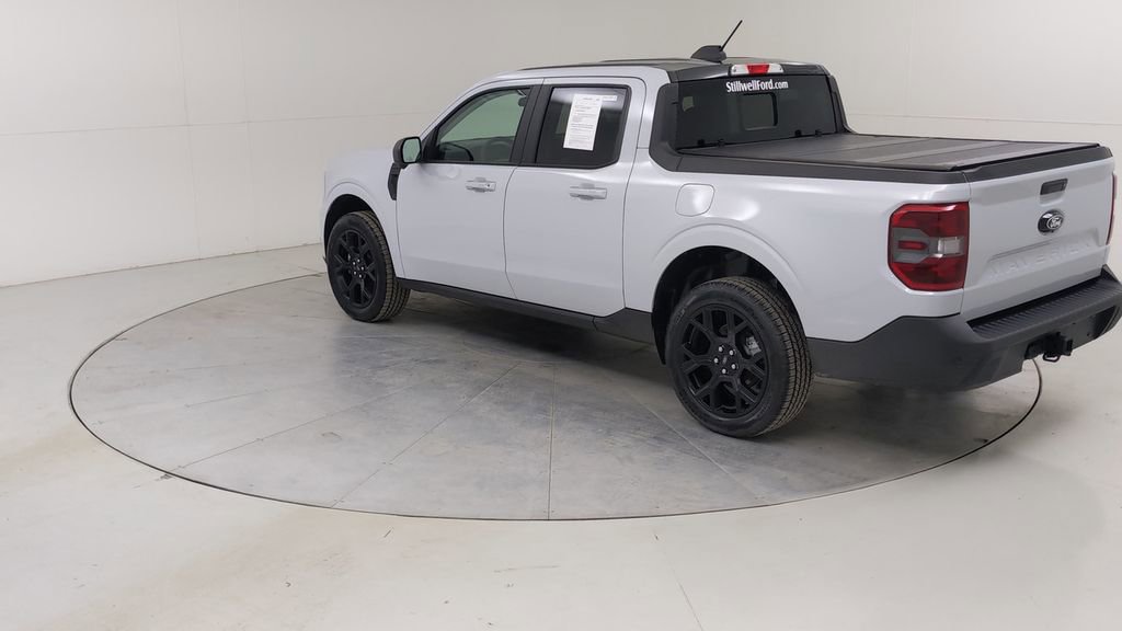Certified 2025 Ford Maverick Lariat w/ Black Appearance Package AWD/4WD image 18