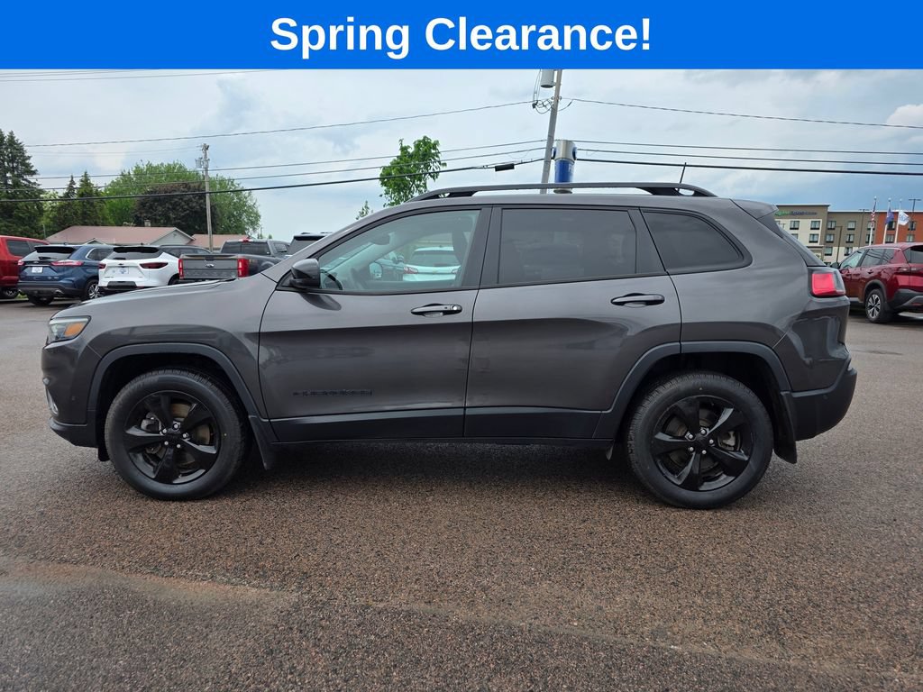Used 2023 Jeep Cherokee Altitude Lux AWD/4WD image 4