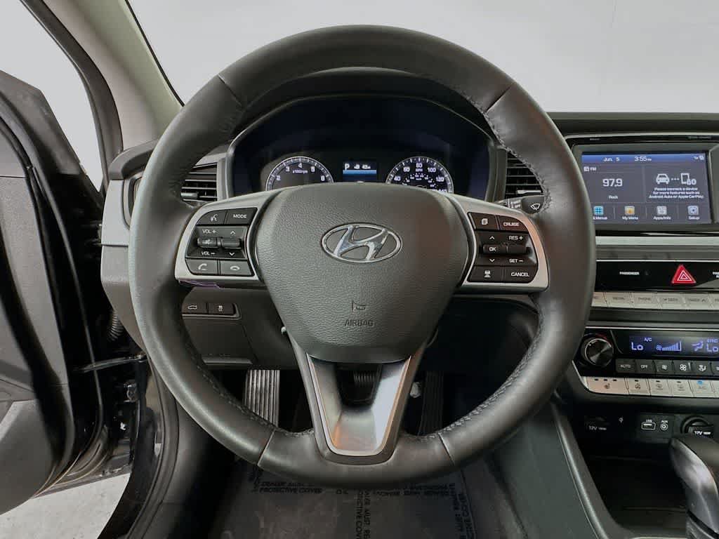 Used 2019 Hyundai Sonata SEL w/ Tech Package 02 FWD image 16