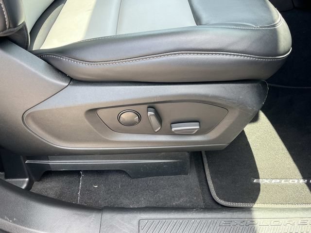 Certified 2023 Ford Explorer XLT w/ Equipment Group 202A AWD/4WD image 29