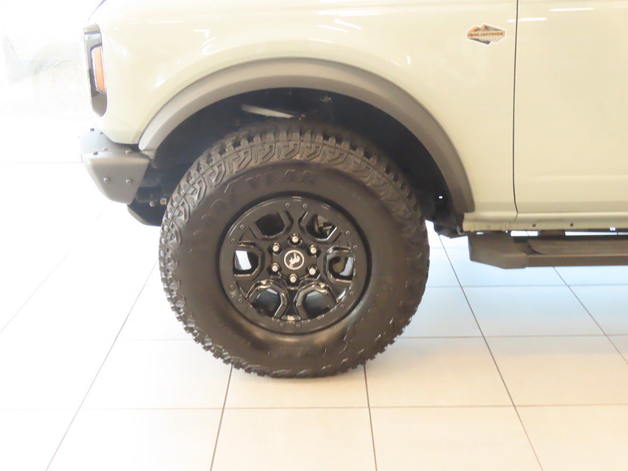 Certified 2024 Ford Bronco Wildtrak AWD/4WD image 6