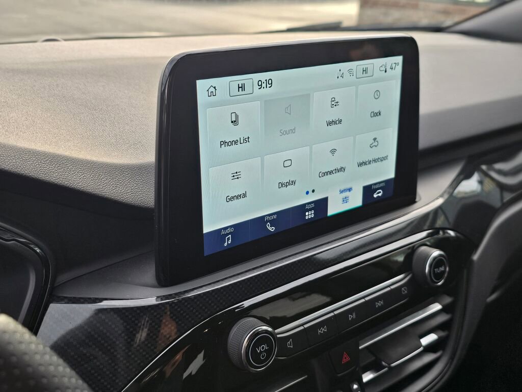 Certified 2025 Ford Escape ST-Line image 26