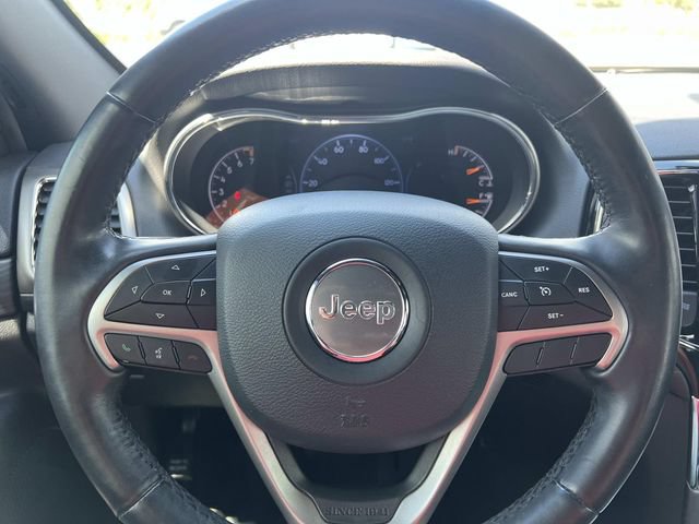 Used 2020 Jeep Grand Cherokee Altitude AWD/4WD image 21