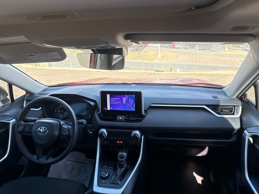 Used 2024 Toyota RAV4 XLE w/ Convenience Package image 28