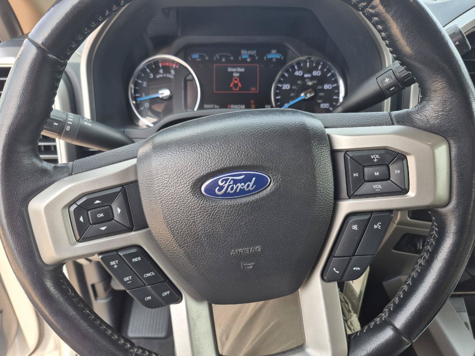 Certified 2022 Ford F350 Lariat w/ Chrome Package AWD/4WD image 11