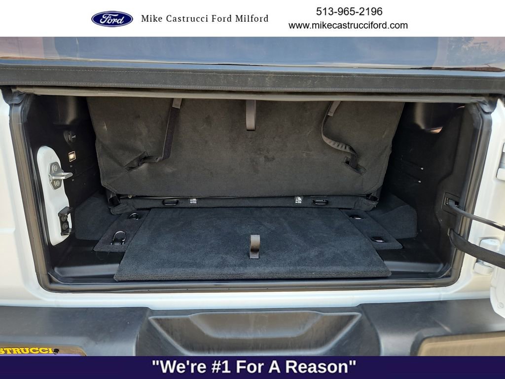 Used 2024 Jeep Wrangler Rubicon AWD/4WD image 28