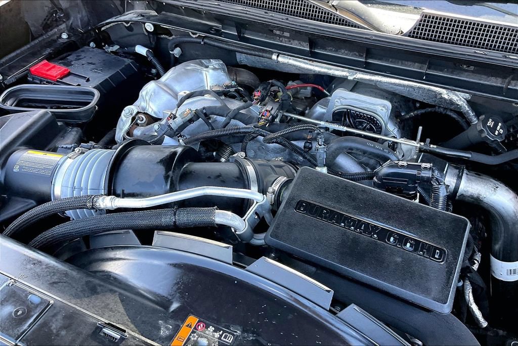 Used 2024 Chevrolet Silverado 3500 High Country w/ Technology Package AWD/4WD image 32
