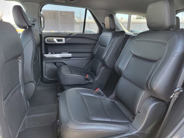 Certified 2023 Ford Explorer XLT w/ Equipment Group 202A AWD/4WD image 21