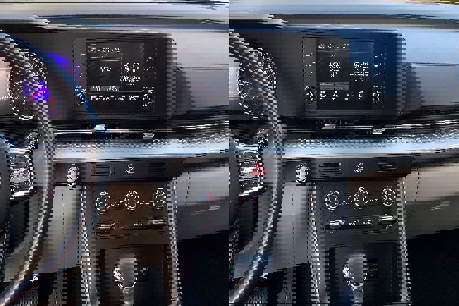 Used 2023 Kia Carnival LX image 6