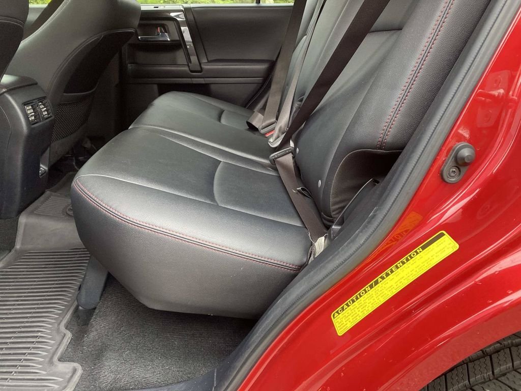 Used 2021 Toyota 4Runner TRD Off-Road Premium AWD/4WD image 14