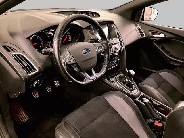 Certified 2017 Ford Focus RS AWD/4WD image 12