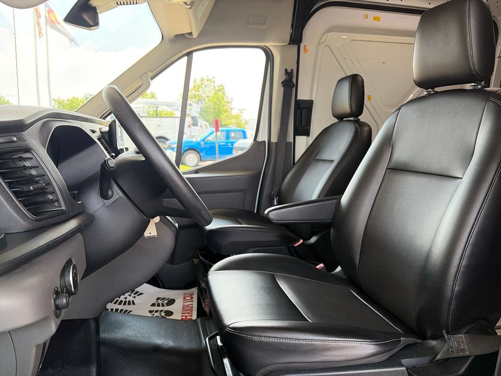 Certified 2023 Ford Transit 250 Medium Roof AWD image 11
