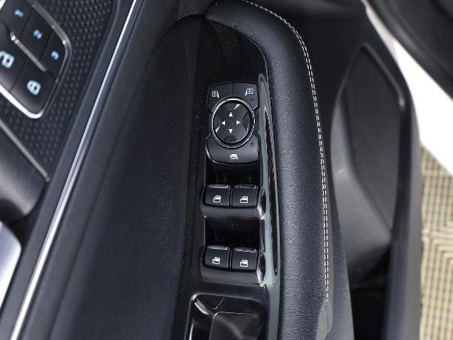 Certified 2019 Ford Edge ST w/ Equipment Group 401A image 18