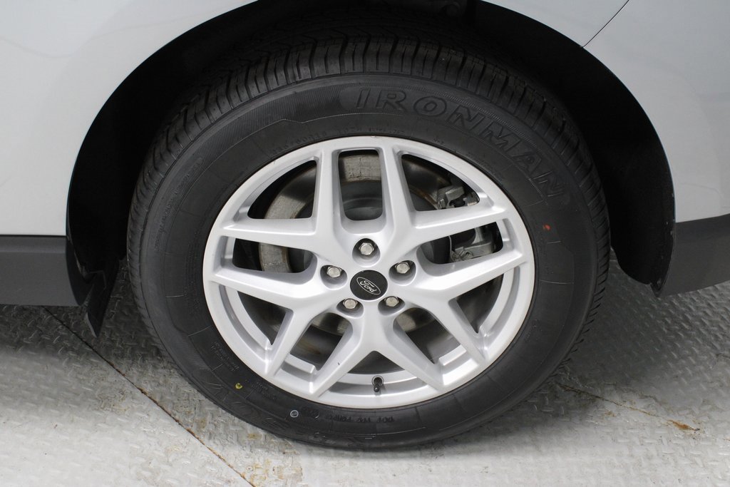 Certified 2024 Ford Edge SEL image 19