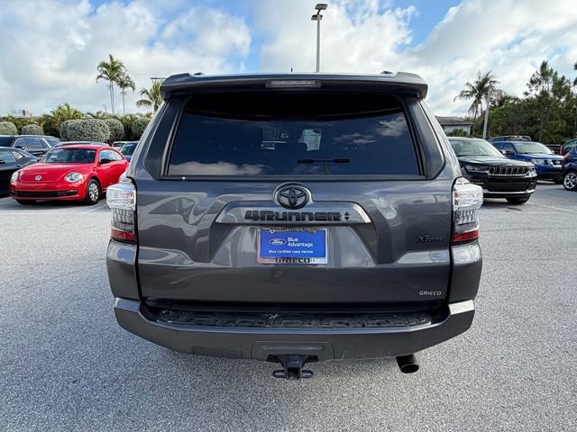 Used 2021 Toyota 4Runner SR5 Premium w/ Moonroof Package RWD image 11