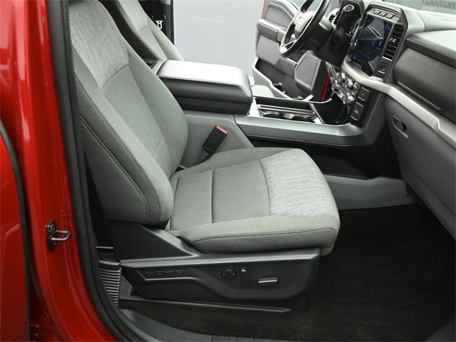 Certified 2022 Ford F150 XLT w/ Equipment Group 302A High image 43