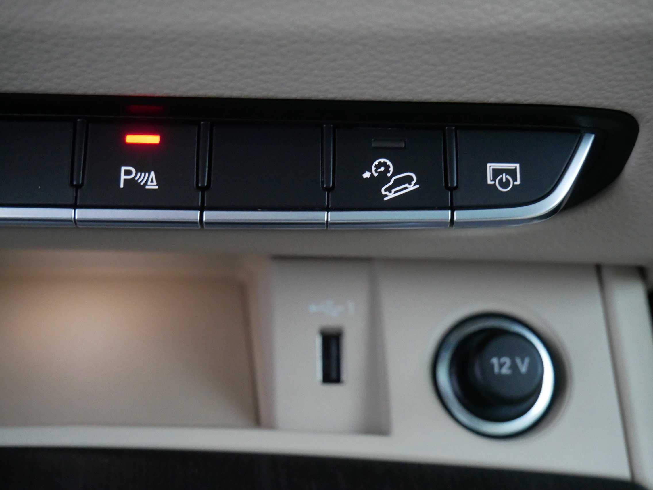 Used 2024 Audi Q5 2.0T Premium Plus image 32