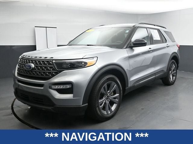 Certified 2024 Ford Explorer XLT w/ Equipment Group 202A AWD/4WD image 5
