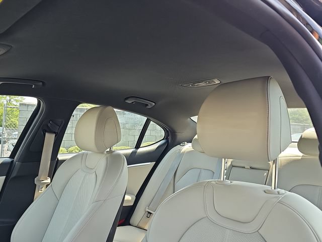 Used 2025 Genesis G70 2.5T AWD/4WD image 14