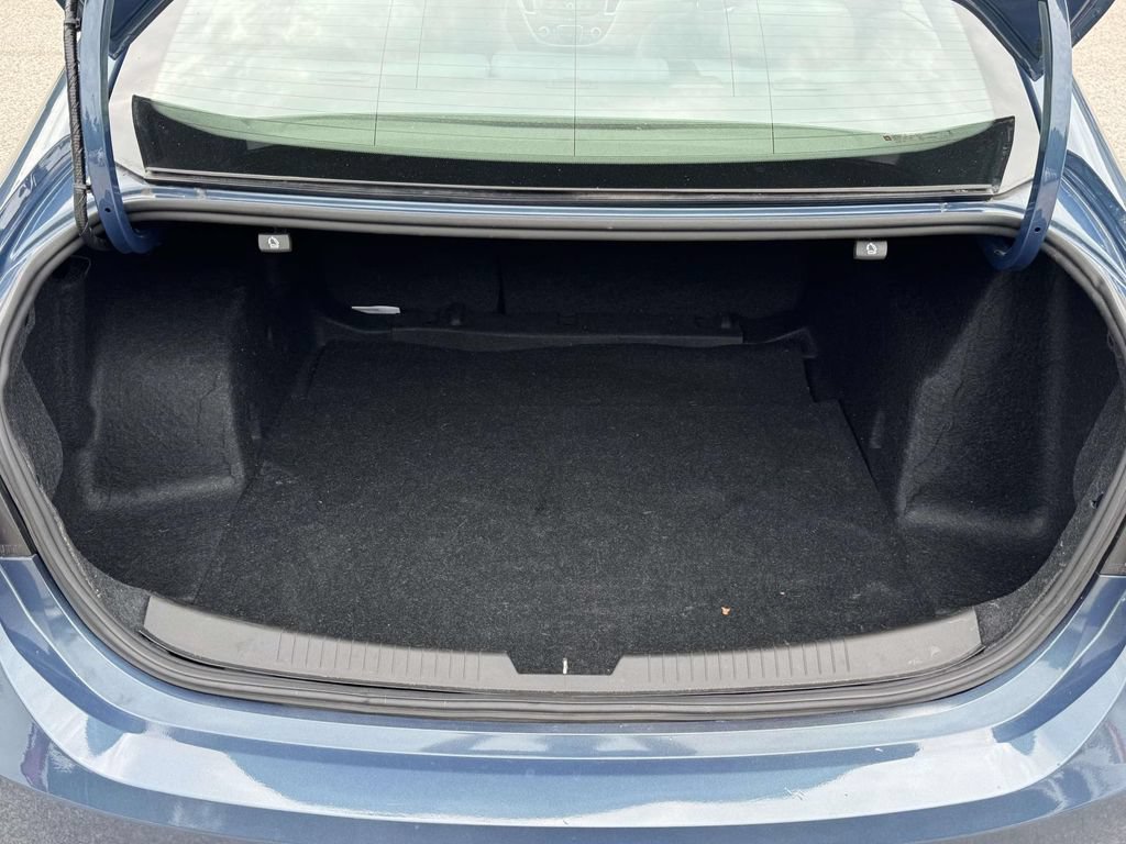 Used 2024 Chevrolet Malibu LT FWD image 17