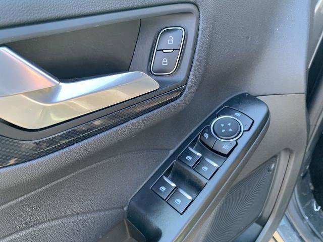 Certified 2025 Ford Escape ST-Line AWD/4WD image 27