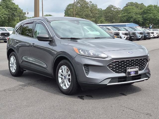Certified 2022 Ford Escape SE w/ Cold Weather Package FWD image 2