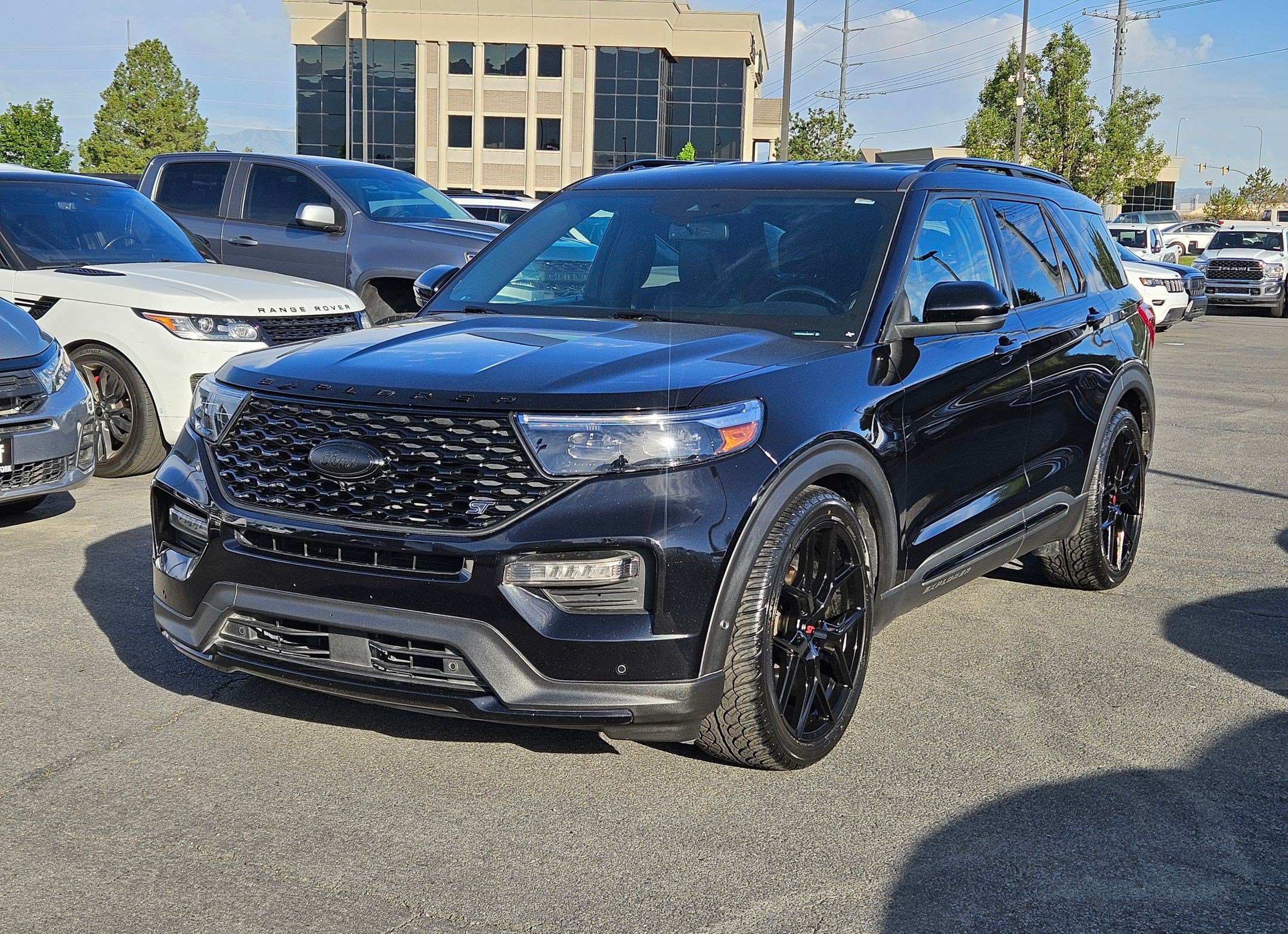 Certified 2020 Ford Explorer ST AWD/4WD image 10
