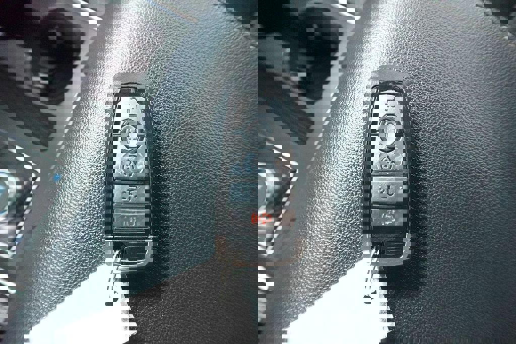 Certified 2024 Ford Expedition Max XLT image 22