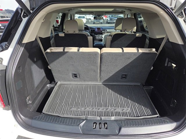 Certified 2020 Ford Explorer Limited w/ Class III Trailer Tow Package image 38