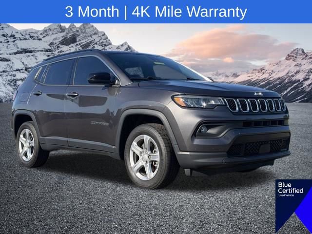 Used 2023 Jeep Compass Latitude AWD/4WD image 1