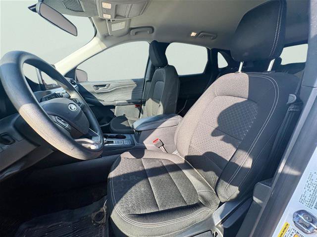 Certified 2025 Ford Escape Active FWD image 12