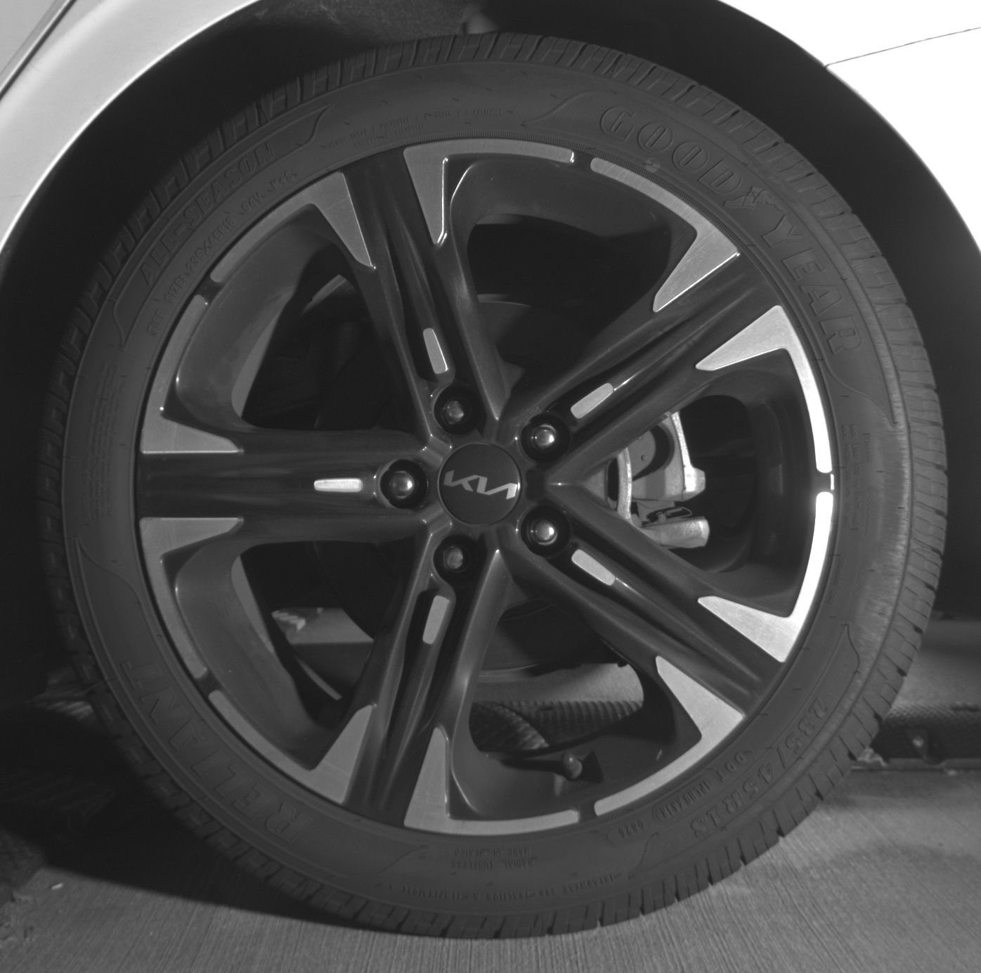 Used 2022 Kia K5 GT-Line AWD/4WD image 9