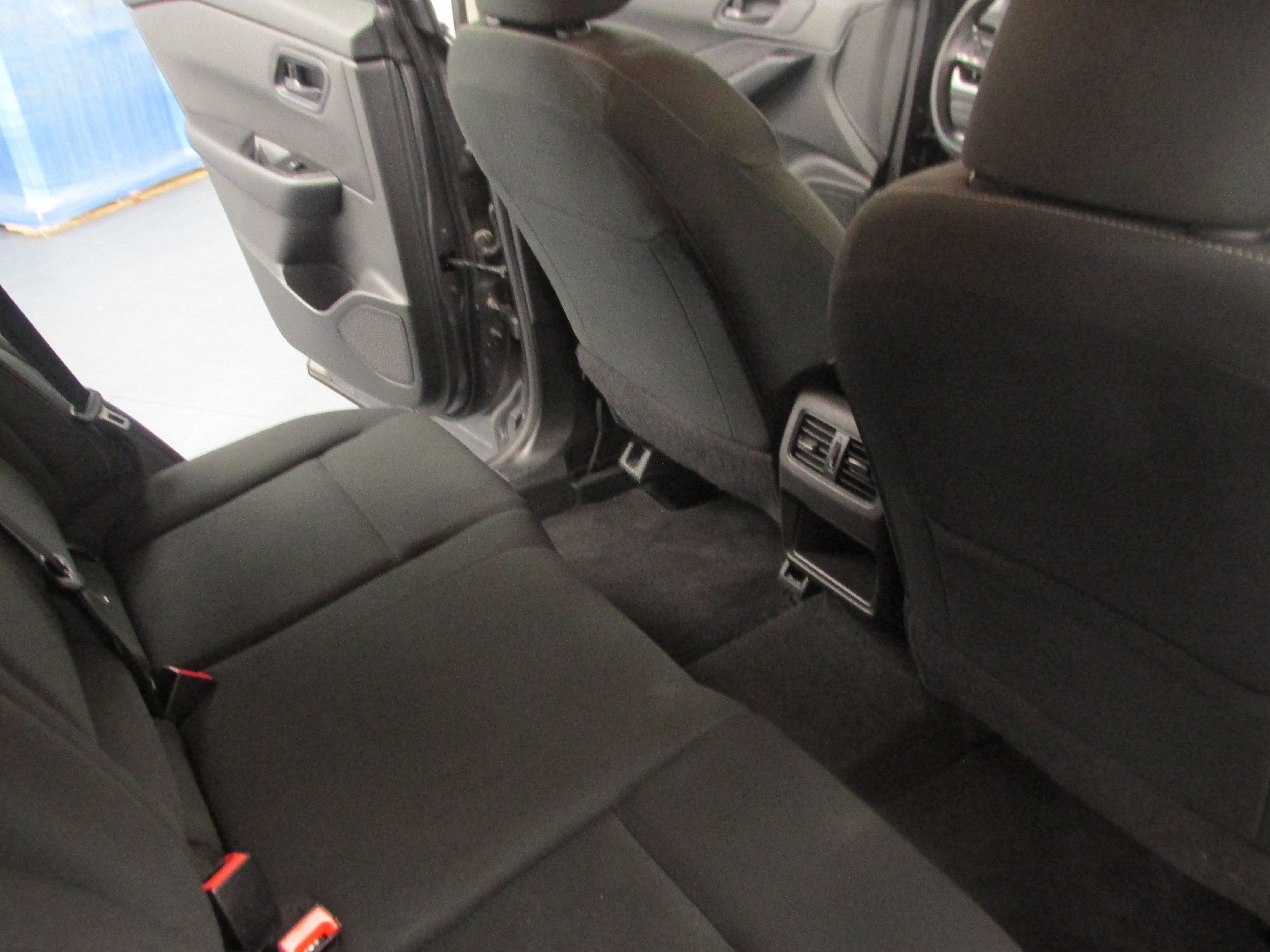 Used 2024 Nissan Rogue S FWD image 26