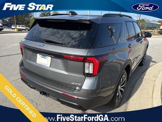 Certified 2025 Ford Explorer ST-Line AWD/4WD image 8